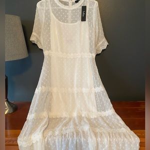 Lulus beautiful midi dress.